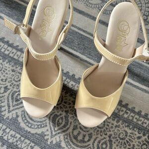 New pair of platform Pleaser heels.